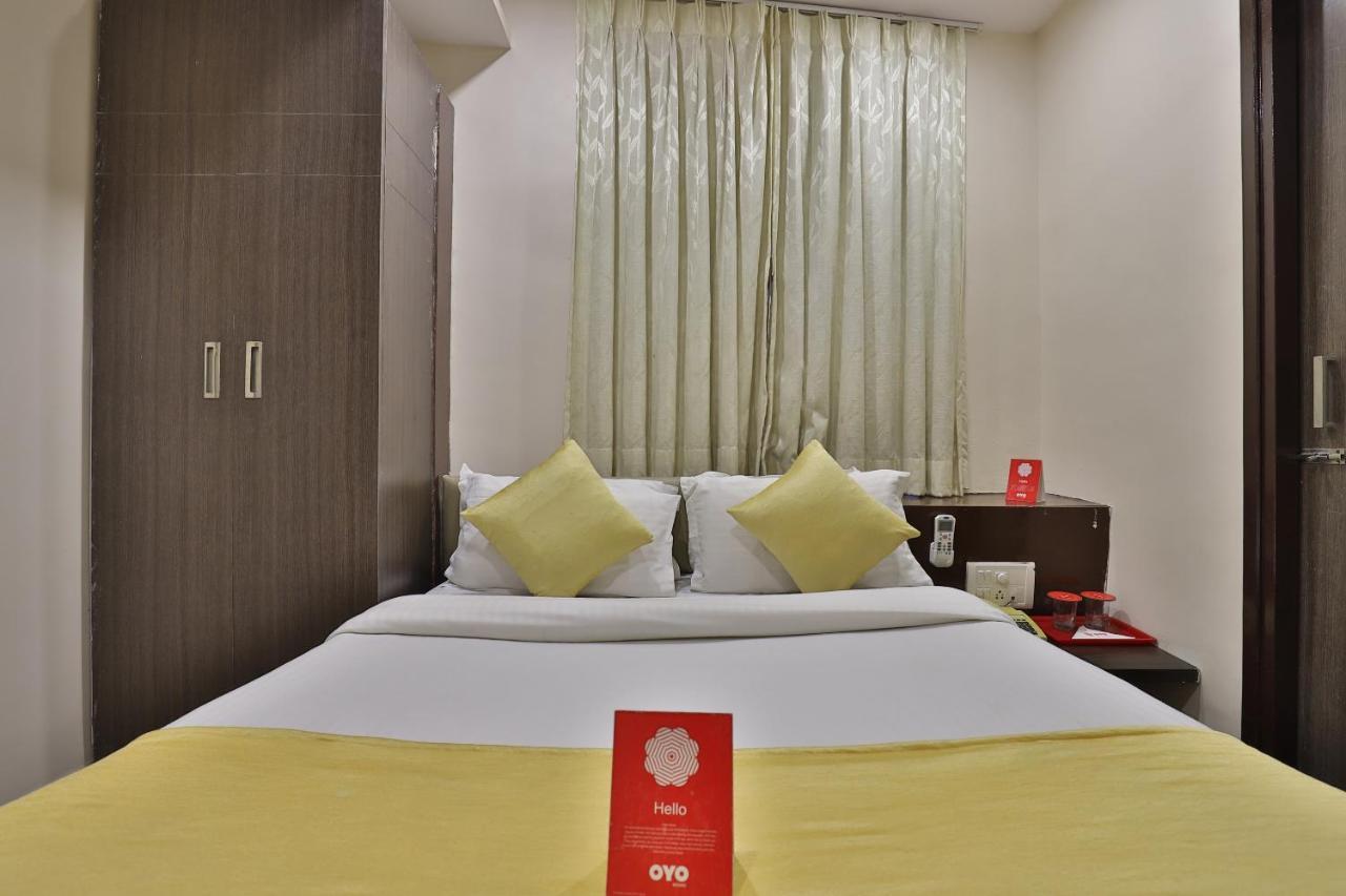 New Rajdhani Hotel Vadodara Esterno foto